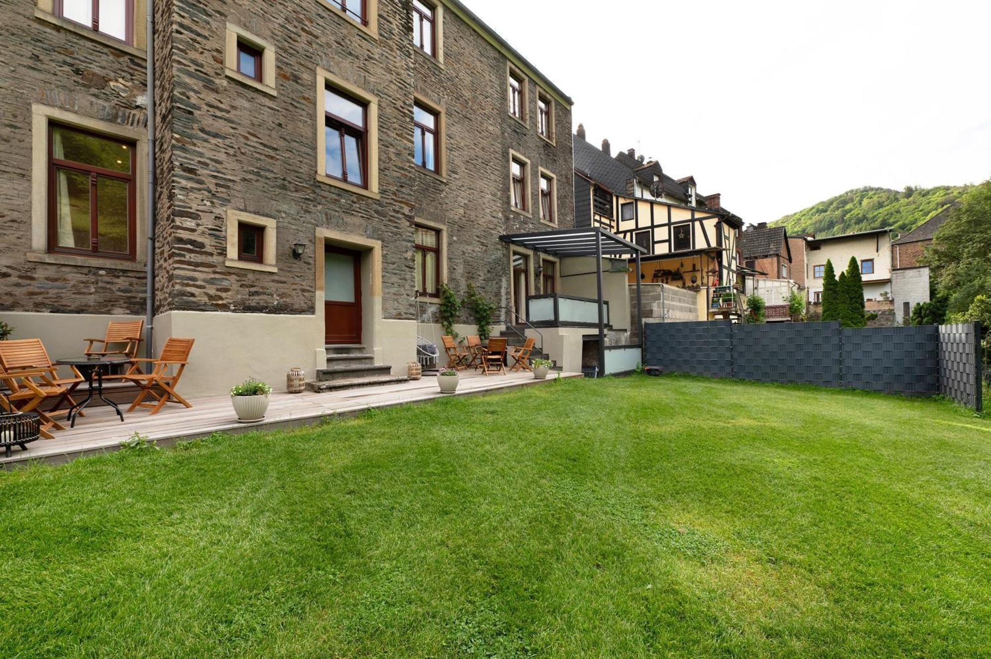 Alte Stadtvilla Am Weinberg 2 Traben-Trarbach Exterior foto